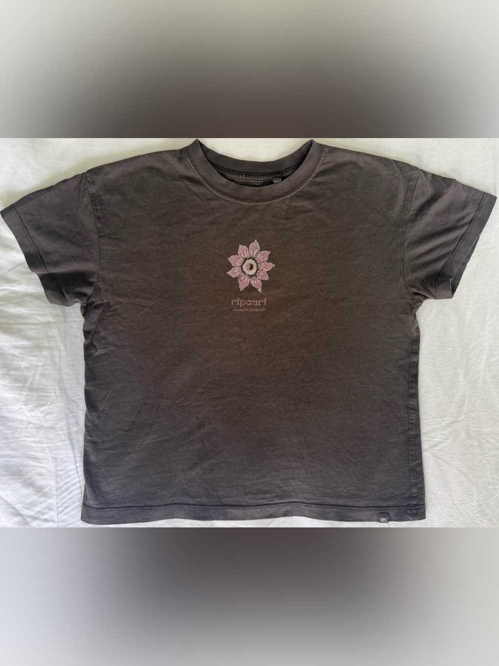 Rip Curl Cosmic Search Tee Women S Gray Flower Yin Yang Graphic Baby Tee
